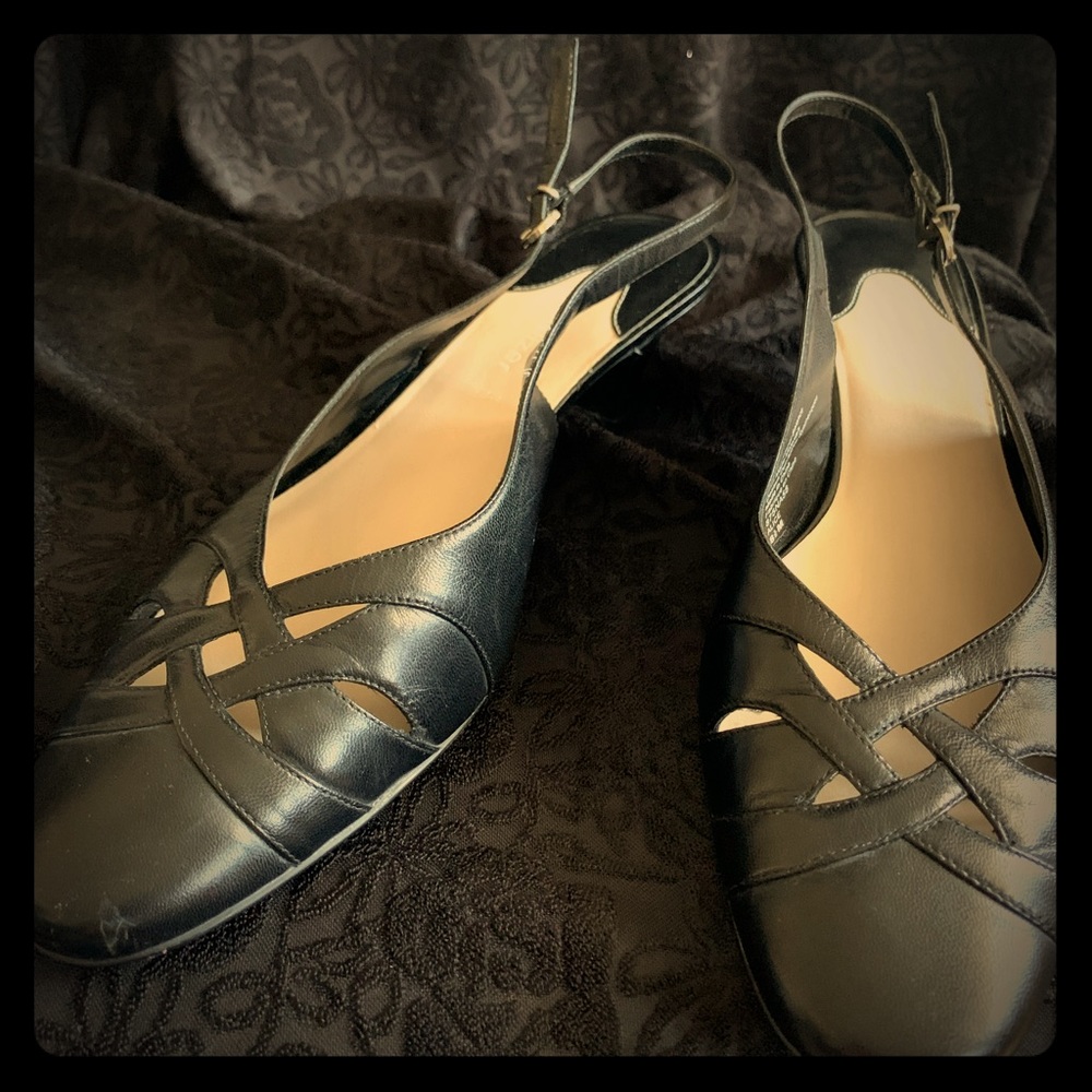 Naturalizer Alice slingback shoes size 8.5
